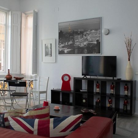 Echegaray Suites Malaga Exterior photo